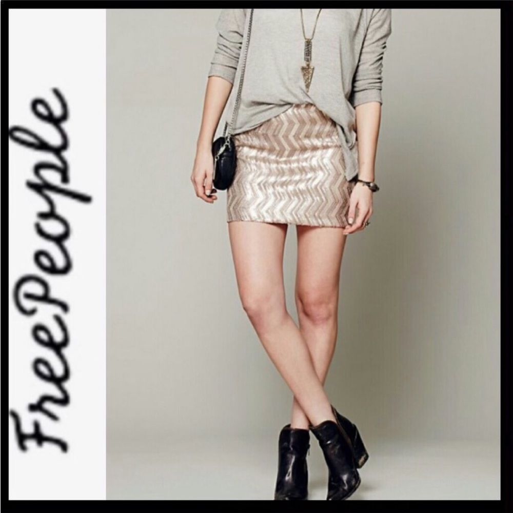 Free People Size Small Bronze & Gold Sequin Chevron Boho Mini Skirt Pull On